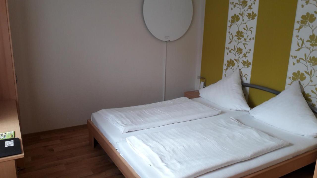 Grochlitzer Pension Naumburg  Luaran gambar